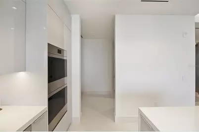 1591 Gulf Of Mexico Drive #315, Longboat Key, FL 34228 - Photo 17