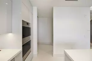 1591 Gulf of Mexico Dr, Longboat Key, FL 34228 - Photo 17