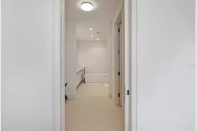 1591 Gulf Of Mexico Drive #315, Longboat Key, FL 34228 - Photo 39