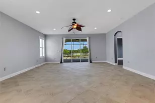 1657 Bonita Bluff Ct, Ruskin, FL 33570 - Photo 11