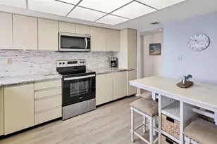 6285 Midnight Pass Rd, Sarasota, FL 34242 - Photo 23