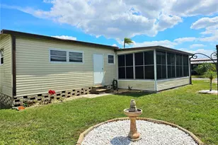 5316 53rd Ave E, Bradenton, FL 34203 - Photo 3