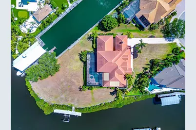 4700 Mainsail Drive, Bradenton, FL 34208 - Photo 7