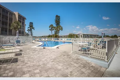 4015 Lake Bayshore Drive #108, Bradenton, FL 34205 - Photo 27