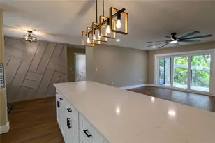 8808 44th Ave Dr W, Bradenton, FL 34210 - Photo 21