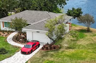 8808 44th Ave Dr W, Bradenton, FL 34210 - Photo 7