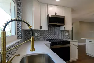 8808 44th Ave Dr W, Bradenton, FL 34210 - Photo 25