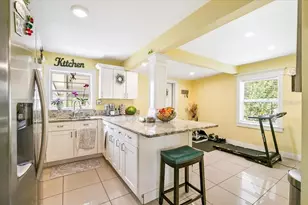 4922 18th St E, Bradenton, FL 34203 - Photo 5