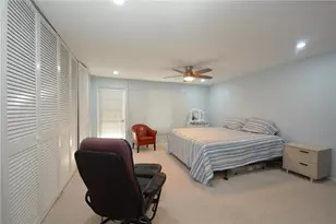 705 W Venice Ave, Venice, FL 34285 - Photo 9