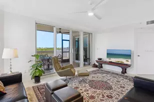 5430 Eagles Point Cir, Sarasota, FL 34231 - Photo 11