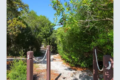 5430 Eagles Point Circle #101, Sarasota, FL 34231 - Photo 57