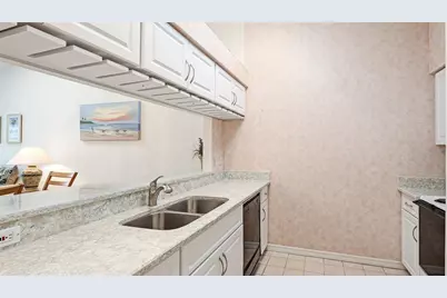 7044 Woodside Oaks Circle #9, Sarasota, FL 34231 - Photo 11