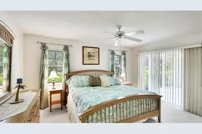 7044 Woodside Oaks Circle #9, Sarasota, FL 34231 - Photo 15