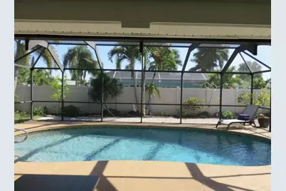 7207 15th Avenue Drive W, Bradenton, FL 34209 - Photo 1