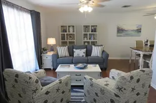 7207 15th Ave Dr W, Bradenton, FL 34209 - Photo 9