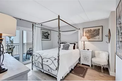 845 Benjamin Franklin Drive #302, Sarasota, FL 34236 - Photo 27