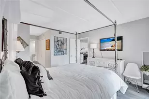 845 Benjamin Franklin Dr, Sarasota, FL 34236 - Photo 29