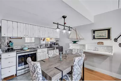 845 Benjamin Franklin Drive #302, Sarasota, FL 34236 - Photo 21