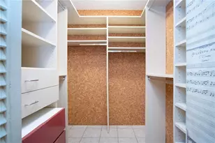 4812 Kestral Park Cir, Sarasota, FL 34231 - Photo 37