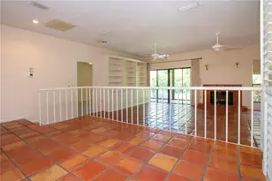 4812 Kestral Park Cir, Sarasota, FL 34231 - Photo 13