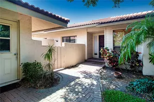 4812 Kestral Park Cir, Sarasota, FL 34231 - Photo 7