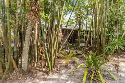 642 N Jefferson Avenue #13, Sarasota, FL 34237 - Photo 29