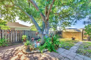 9366 Westminster Ave, Englewood, FL 34224 - Photo 23