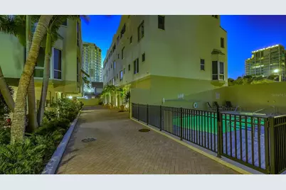 235 Cocoanut Avenue #108B, Sarasota, FL 34236 - Photo 63