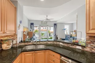 235 Cocoanut Ave, Sarasota, FL 34236 - Photo 19