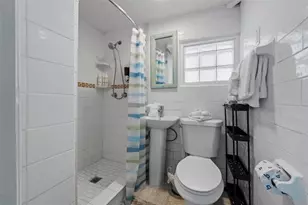 3018 Gulf Dr, Holmes Beach, FL 34217 - Photo 37