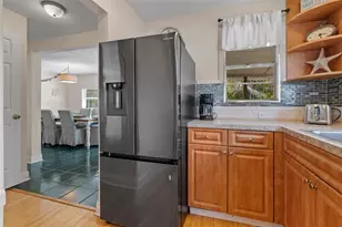 3018 Gulf Dr, Holmes Beach, FL 34217 - Photo 13