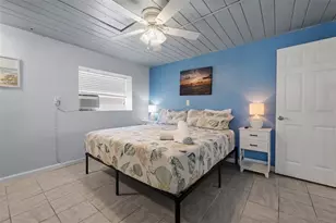 3018 Gulf Dr, Holmes Beach, FL 34217 - Photo 29