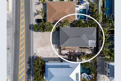 3018 Gulf Drive, Holmes Beach, FL 34217 - Photo 41