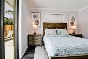 1010 68th St NW, Bradenton, FL 34209 - Photo 9