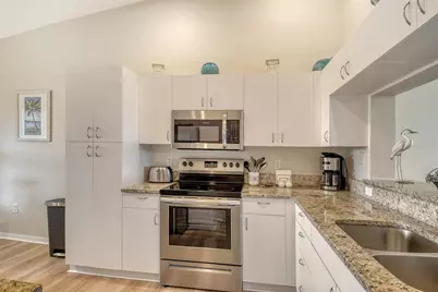 9620 Club South Circle #5304, Sarasota, FL 34238 - Photo 11