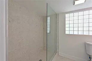 5924 Gulf of Mexico Dr, Longboat Key, FL 34228 - Photo 19