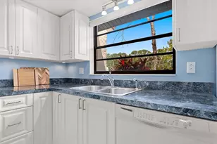 3627 Longmeadow, Sarasota, FL 34235 - Photo 17