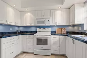 3627 Longmeadow, Sarasota, FL 34235 - Photo 15