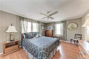 5619 Bayshore Rd, Palmetto, FL 34221 - Photo 21