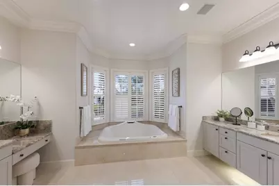 6919 Westchester Circle, Lakewood Ranch, FL 34202 - Photo 27