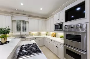 6919 Westchester Cir, Lakewood Ranch, FL 34202 - Photo 13