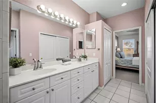 4322 Reflections Pkwy, Sarasota, FL 34233 - Photo 17