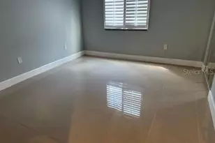 2616 Hidden Lake Dr N, Sarasota, FL 34237 - Photo 7