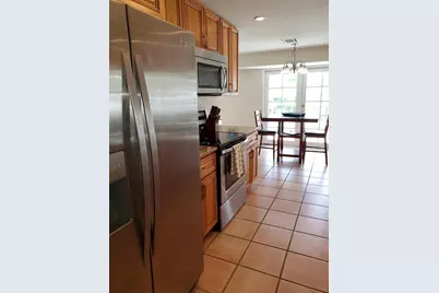 2745 Cardwell Way, Sarasota, FL 34231 - Photo 9