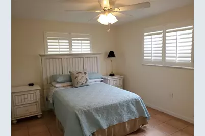 2745 Cardwell Way, Sarasota, FL 34231 - Photo 19