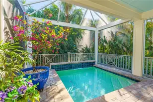 1716 Stapleton St, Sarasota, FL 34239 - Photo 9