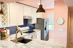 433 Cerromar Ln, Venice, FL 34293 - Photo 23