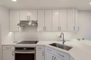 7000 Gulf Dr, Holmes Beach, FL 34217 - Photo 7