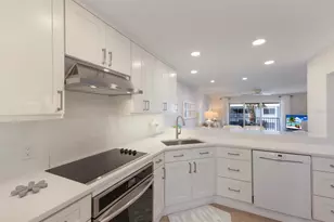 7000 Gulf Dr, Holmes Beach, FL 34217 - Photo 5