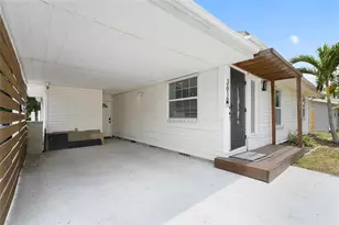 3616 Stardust Pl, Sarasota, FL 34232 - Photo 5